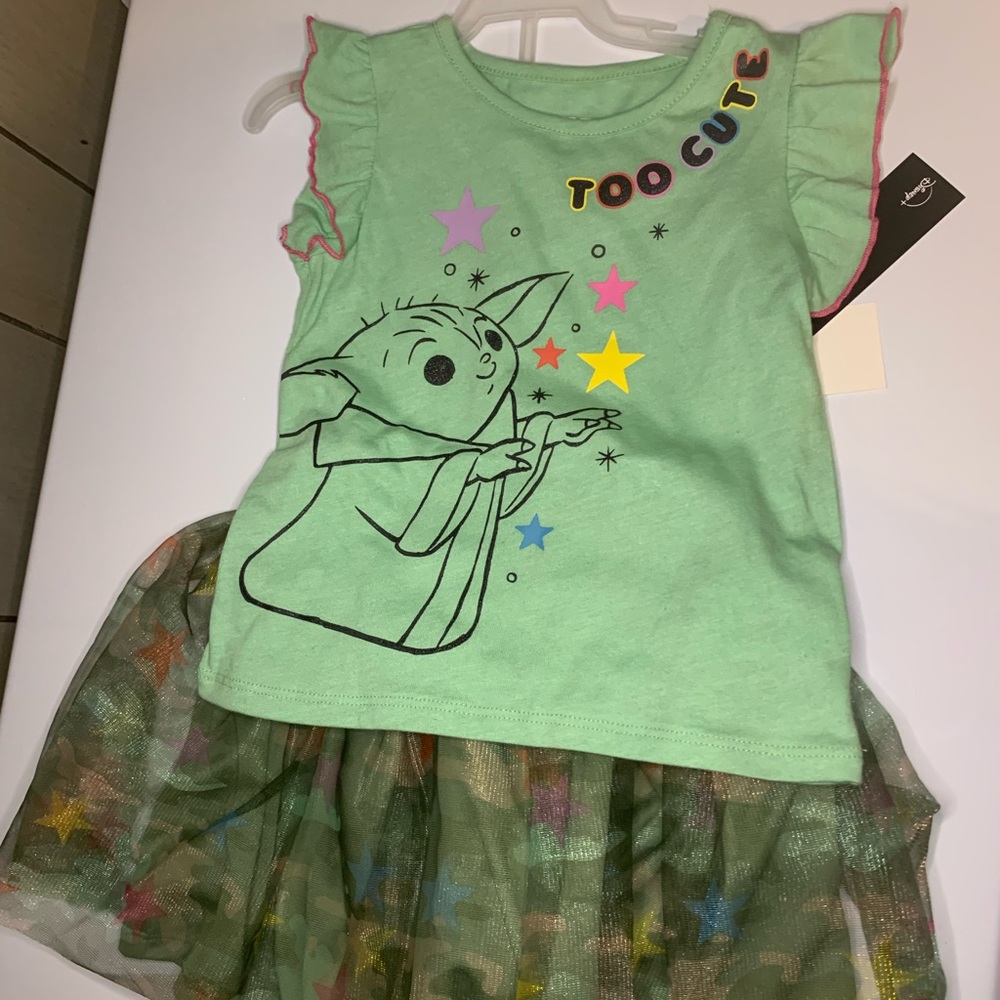 Girls Star Wars Mandalorian Skirt Outfit Size 3T